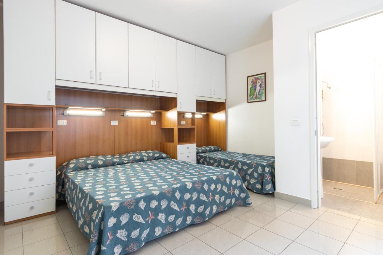 Villa Lucchese Lignano Sabbiadoro Exterior foto
